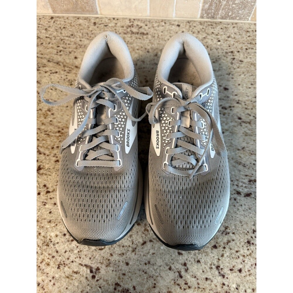 Brooks Ghost 14 Gray Women’s Running Shoes Size 8 Good Condition